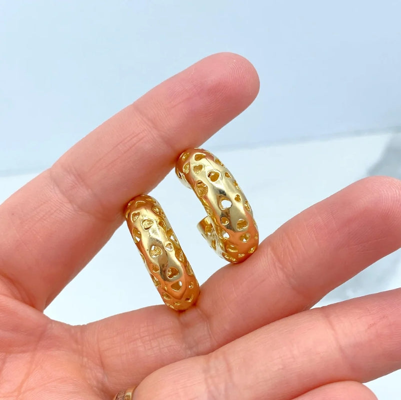 18K Gold Filled Heart Cutout C-Hoop Earrings – Hollow Heart Chunky Hoop