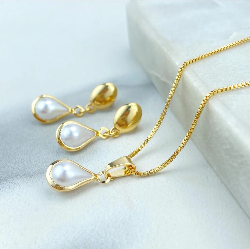 18K Gold Filled Elegant Teardrop Pearl Necklace & Earrings Set