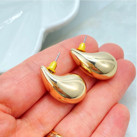 18K Gold Filled Gold Dome Earrings – Chunky Vintage Teardrop Puffed Drop Earrings